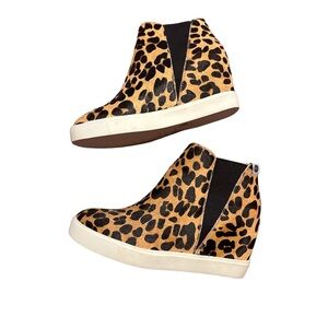 Women’s slip on animal print wedged sneakers